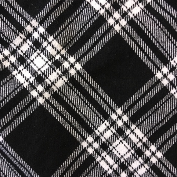 Old Navy wool blend skirt. Size 12. - Picture 2 of 3